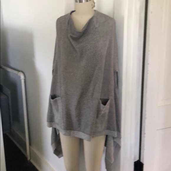 Anthropologie moth Madison park poncho - Picture 2 of 8